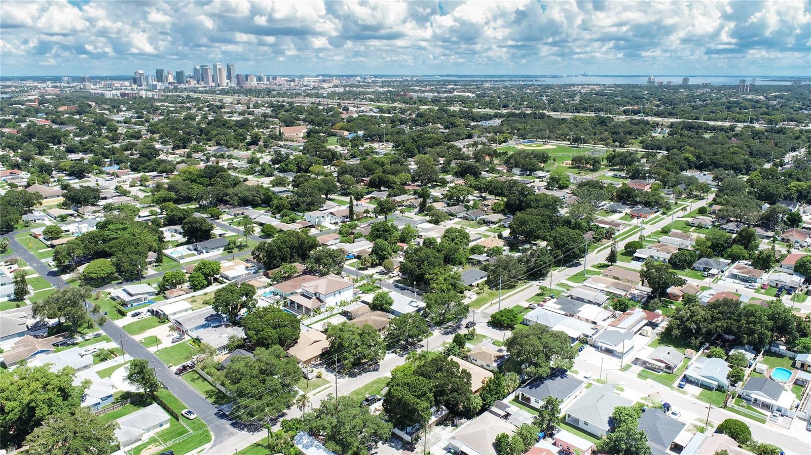 3307 W SAINT CONRAD ST