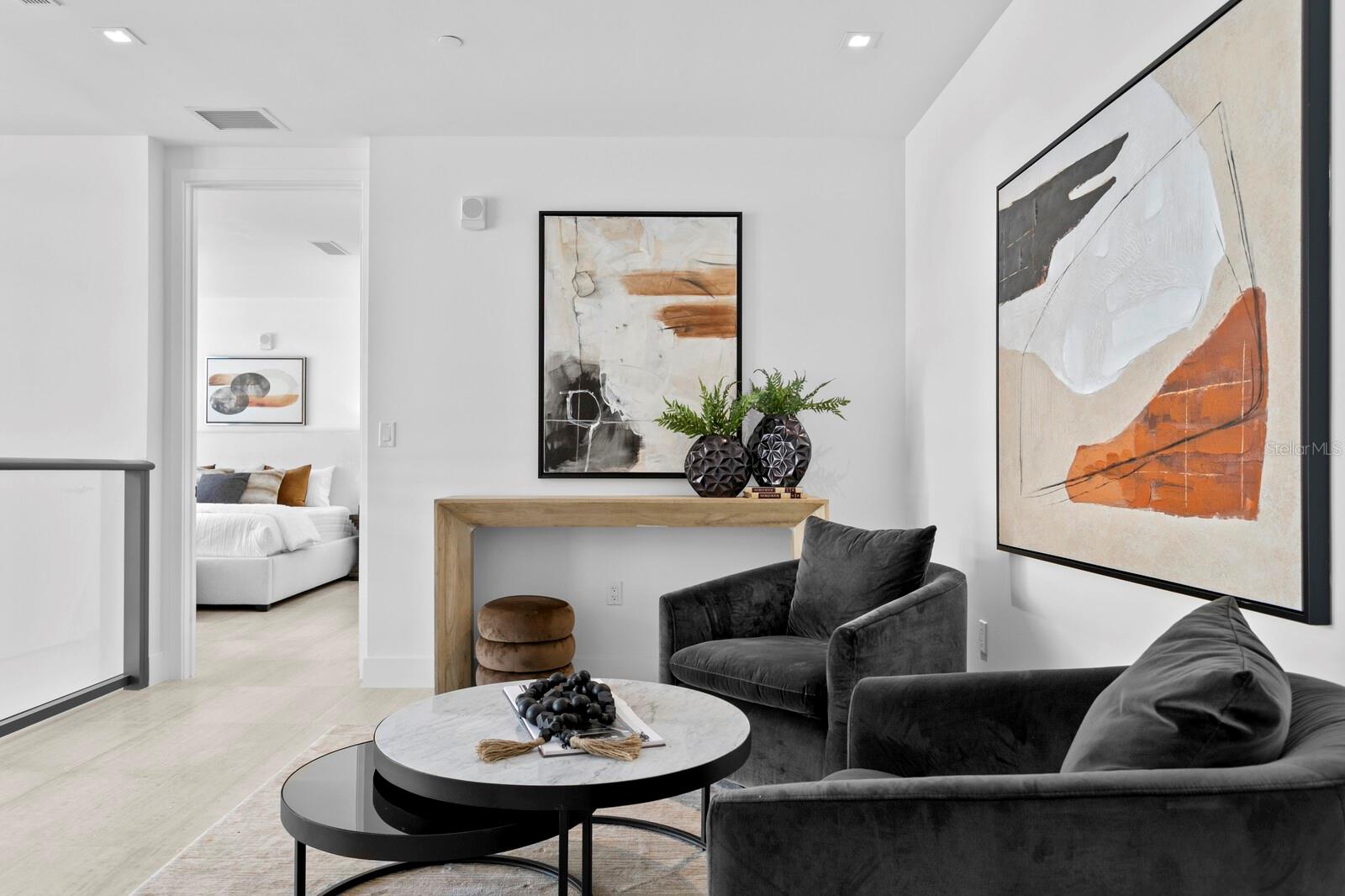 3020 W SANTIAGO ST #5