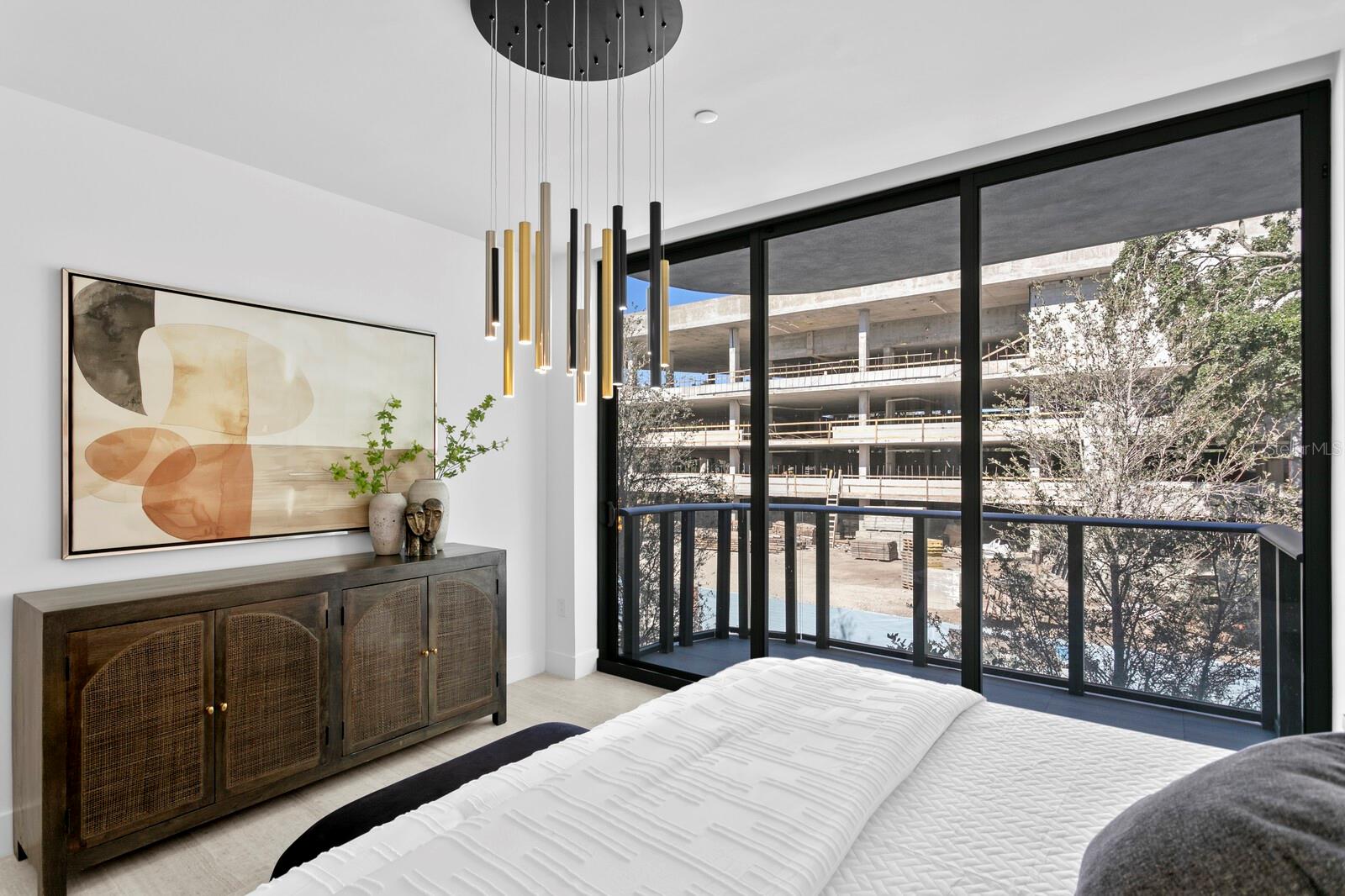 3020 W SANTIAGO ST #5