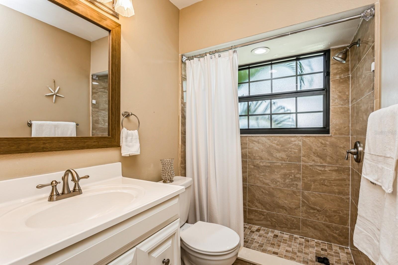 10494 SAINT TROPEZ PL #202