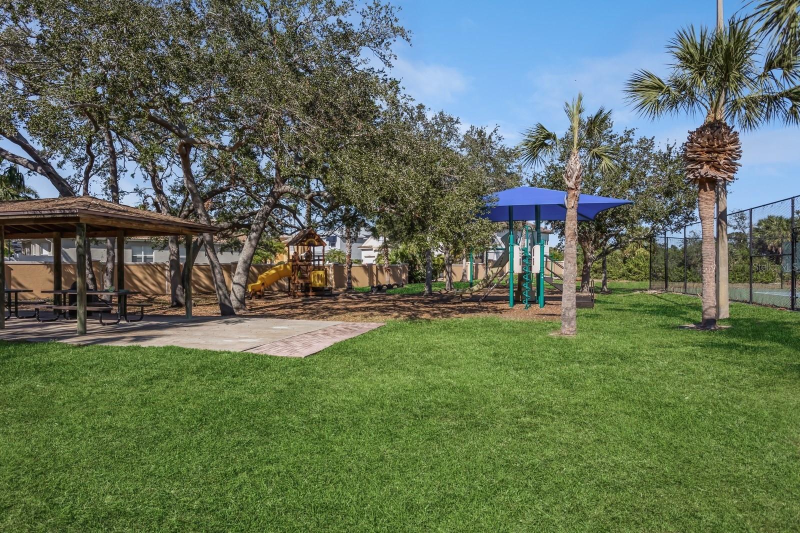 10494 SAINT TROPEZ PL #202