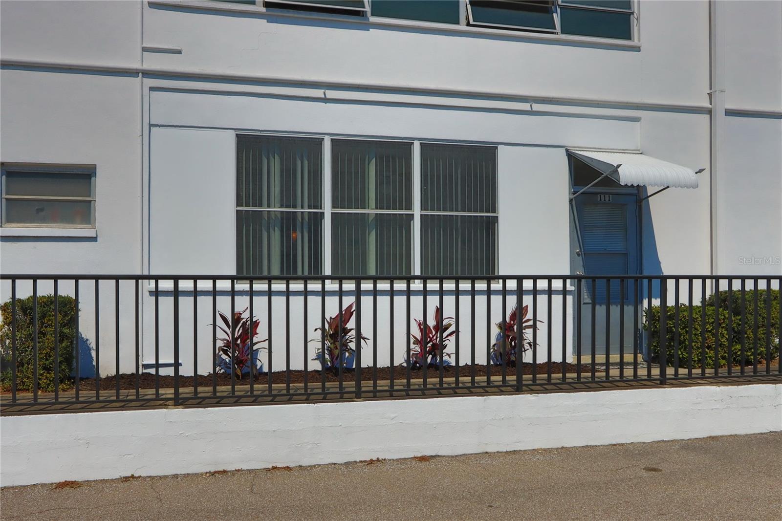 5150 10TH AVE N #111