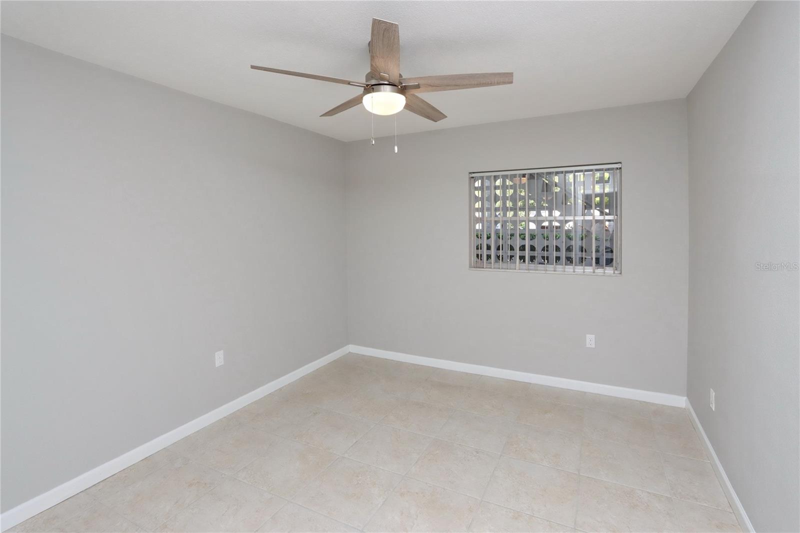 5150 10TH AVE N #111