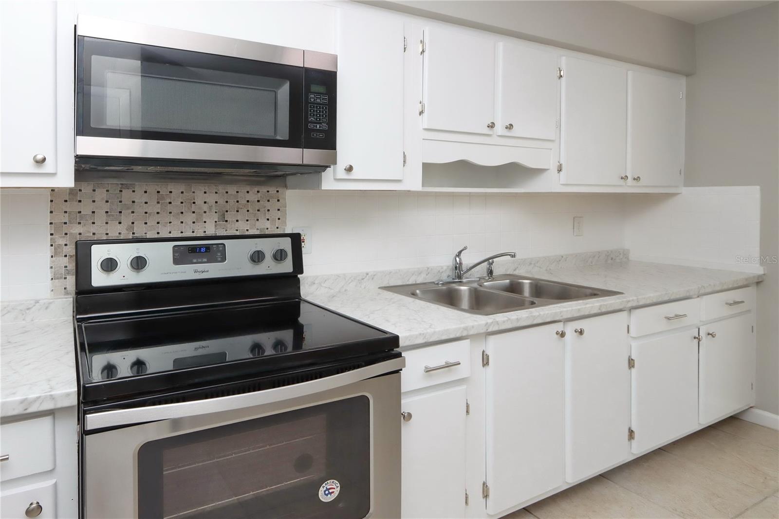 5150 10TH AVE N #111