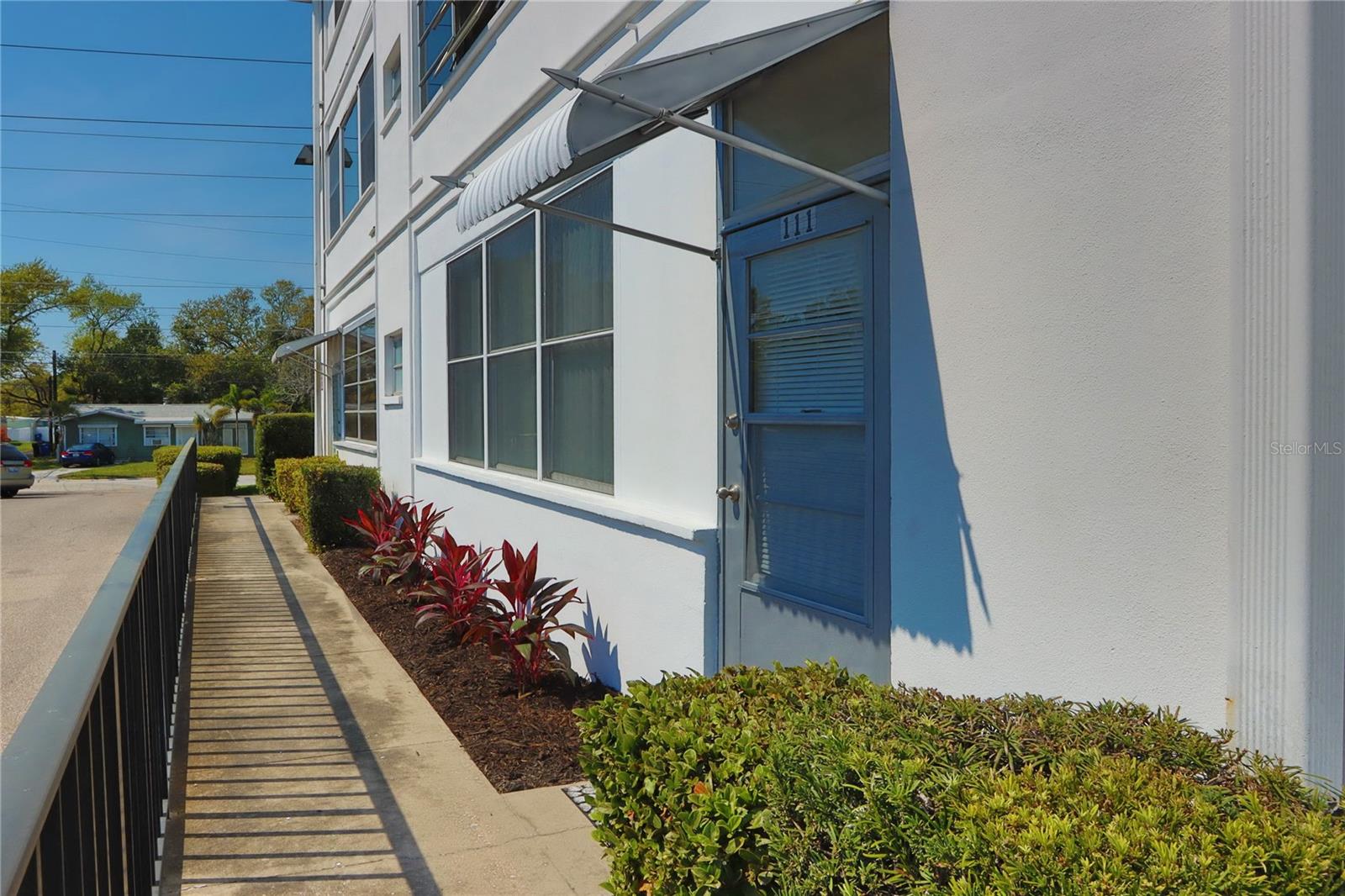 5150 10TH AVE N #111