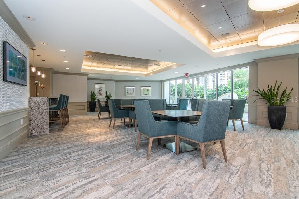 450 KNIGHTS RUN AVE #2102