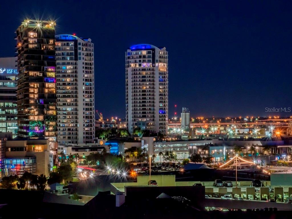 450 KNIGHTS RUN AVE #2102