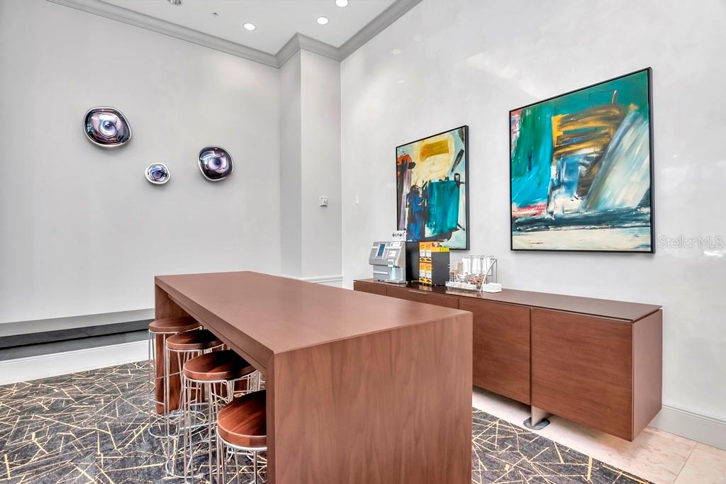 450 KNIGHTS RUN AVE #2102