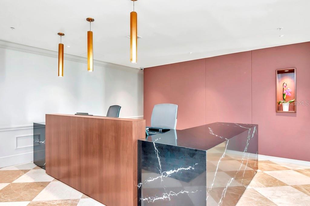 450 KNIGHTS RUN AVE #2102