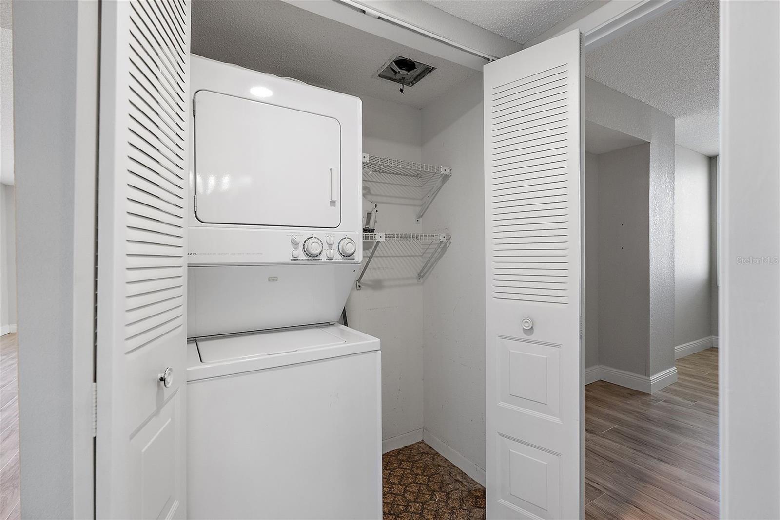 6322 PALMA DEL MAR BLVD S #806