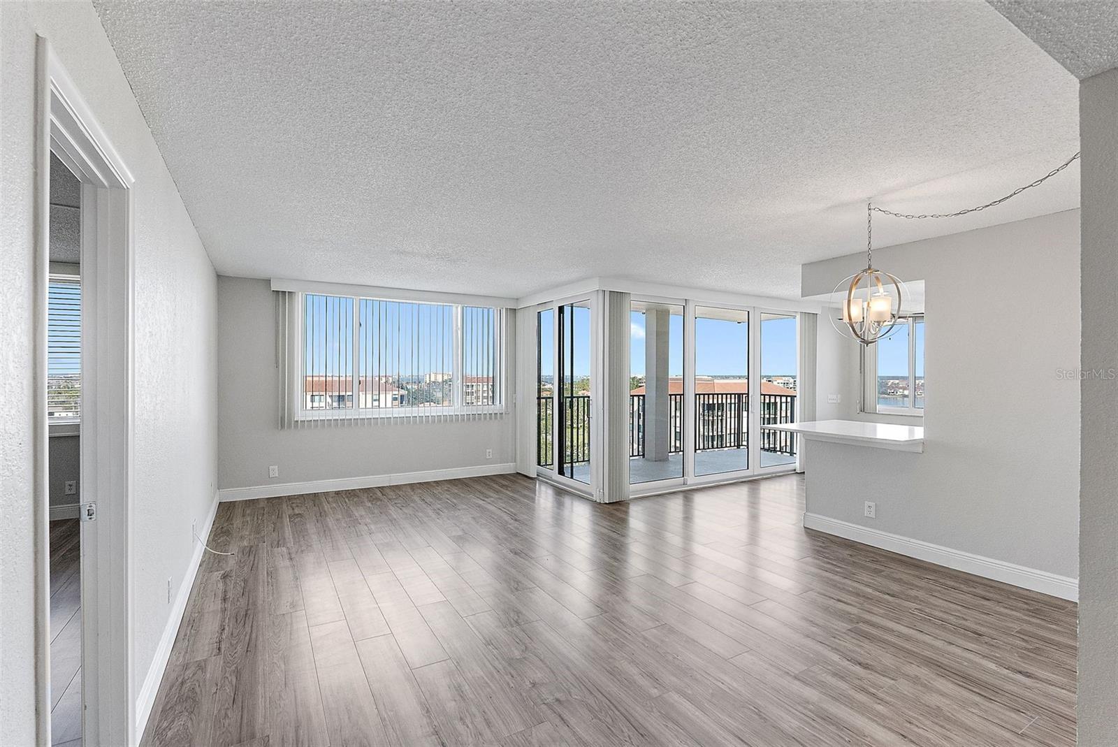 6322 PALMA DEL MAR BLVD S #806