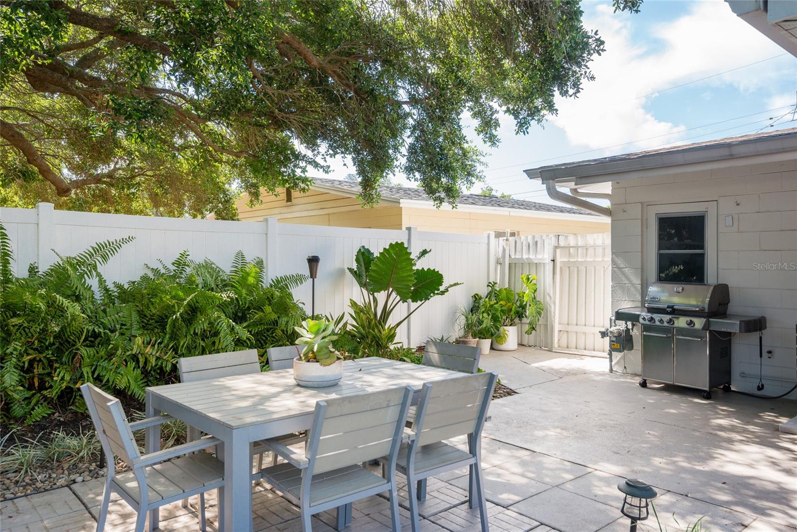 4831 W BAY COURT AVE