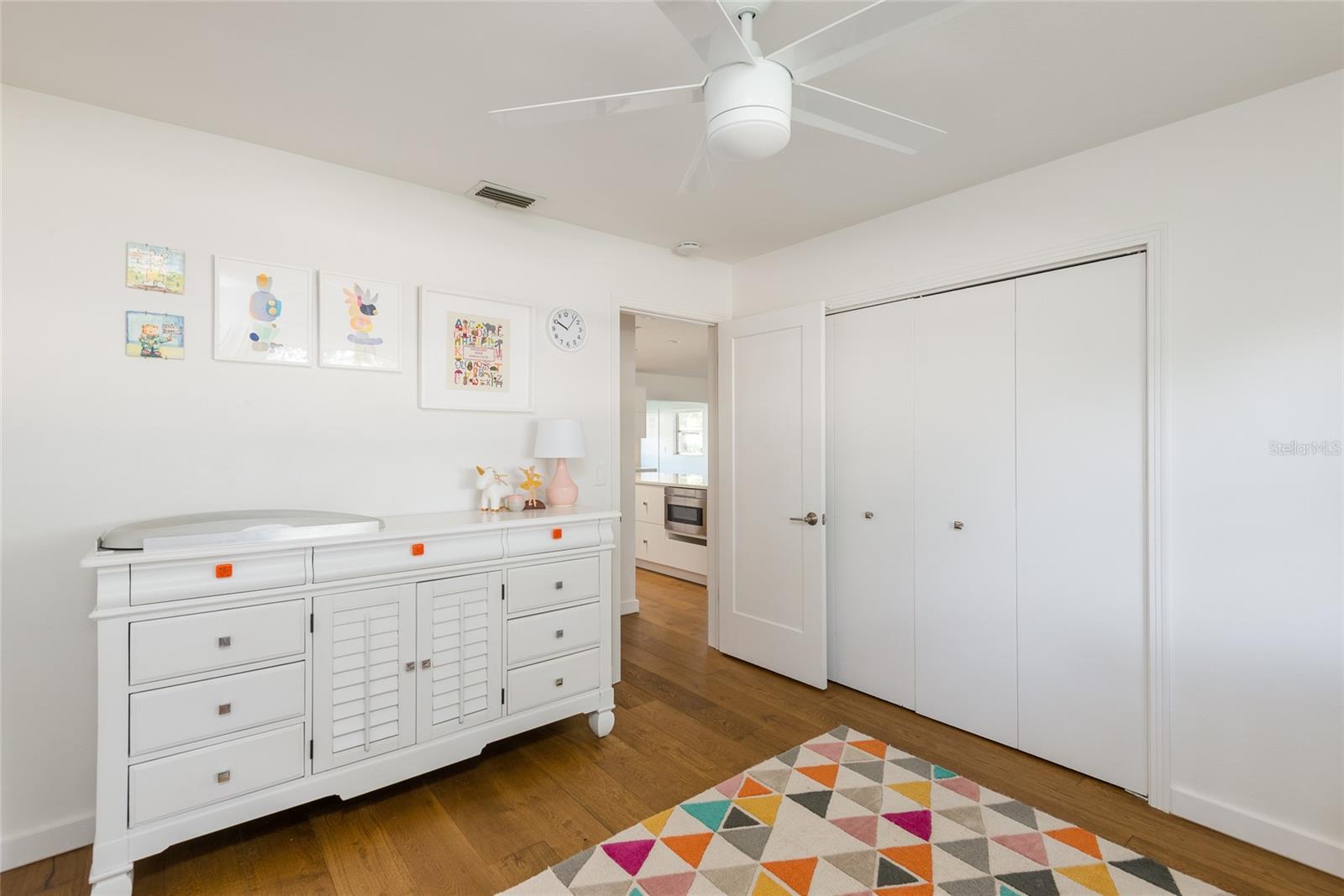 4831 W BAY COURT AVE