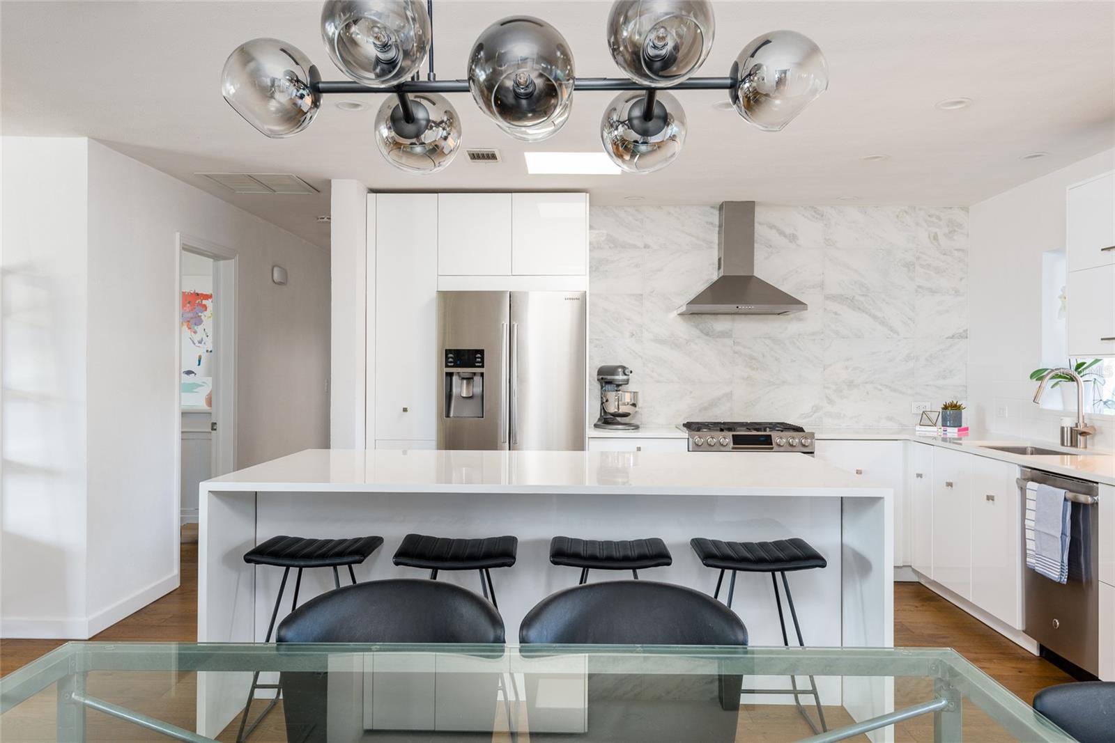 4831 W BAY COURT AVE