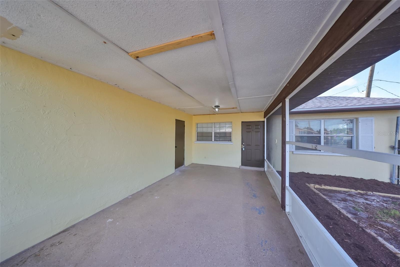 8105 43RD AVE W #8105 and 8107