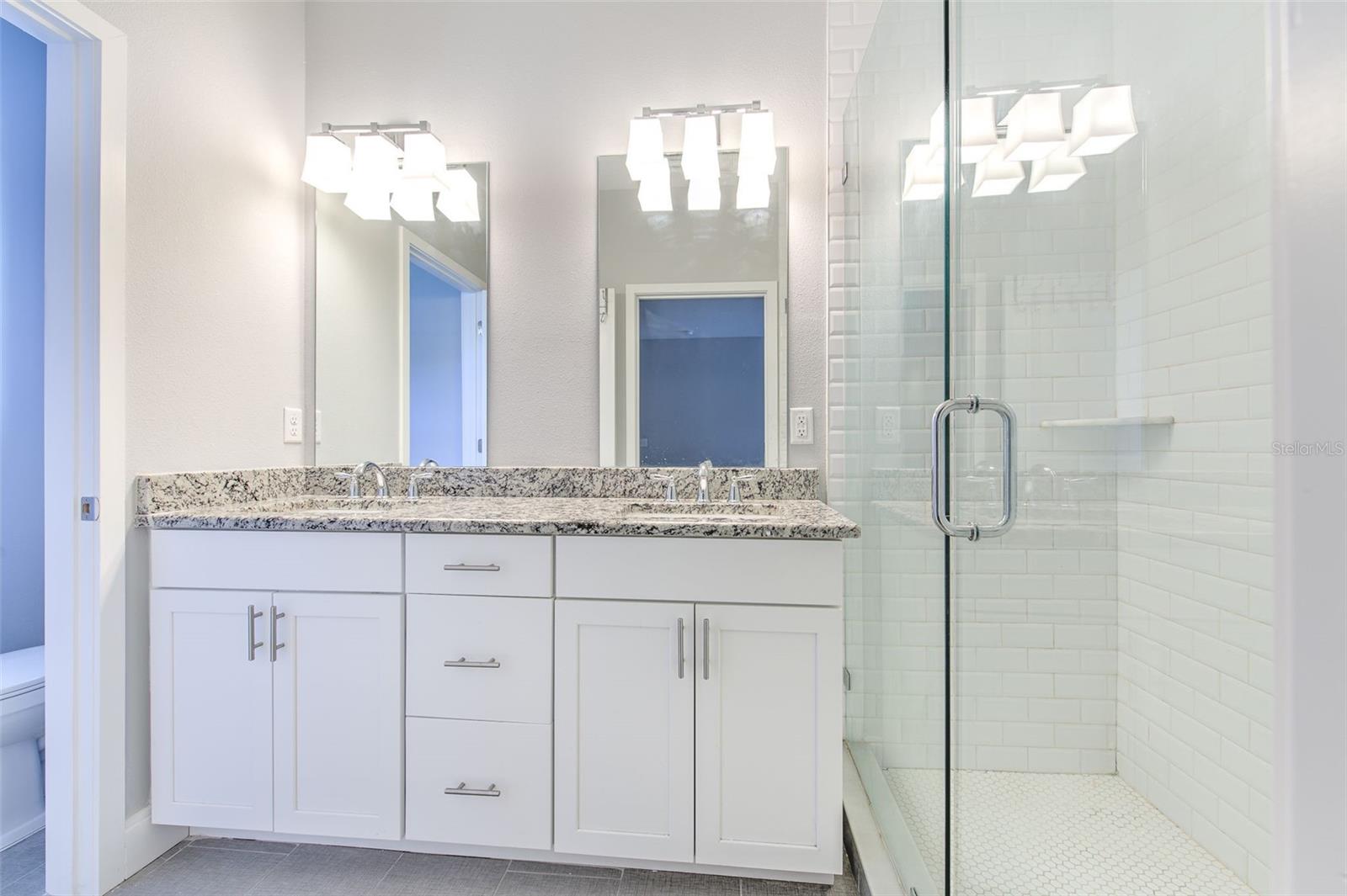 6621 S MANHATTAN AVE #1