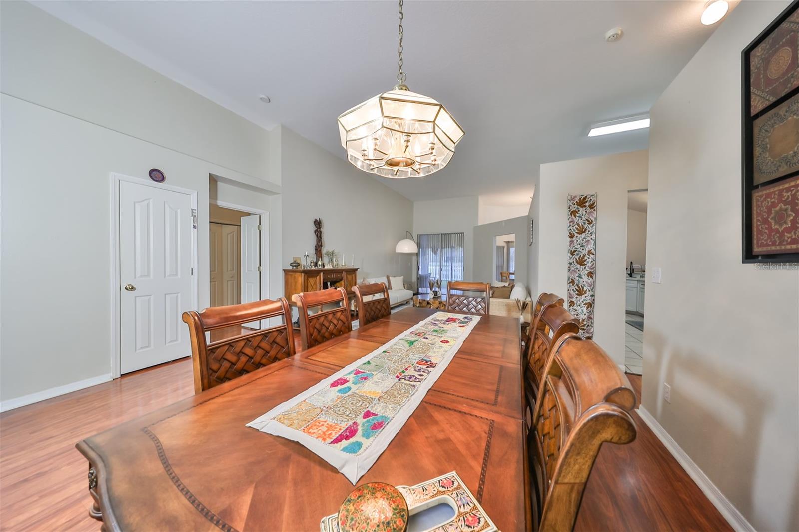 16402 LAKE HEATHER DR