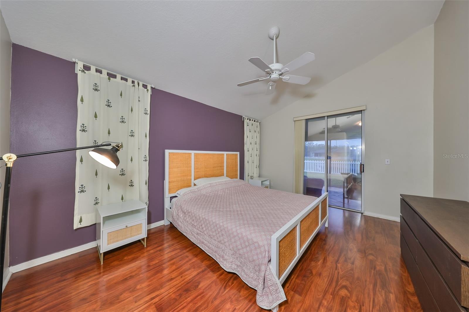 16402 LAKE HEATHER DR