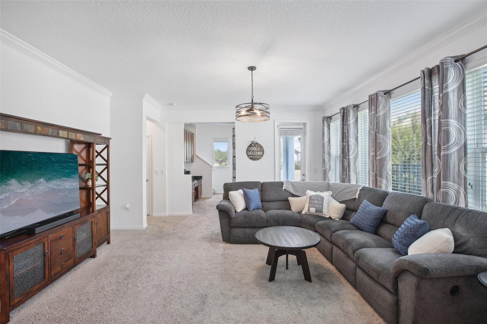 4735 ROLLING GREEN DR