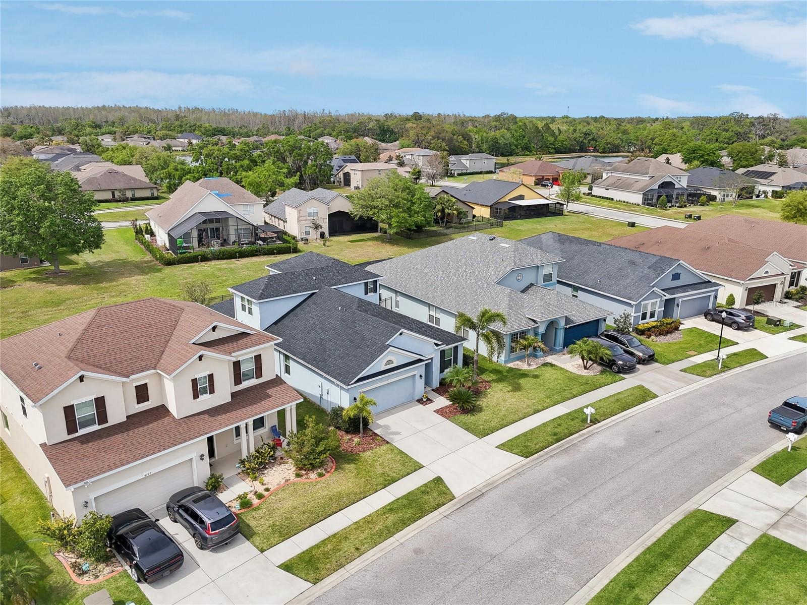 4735 ROLLING GREEN DR