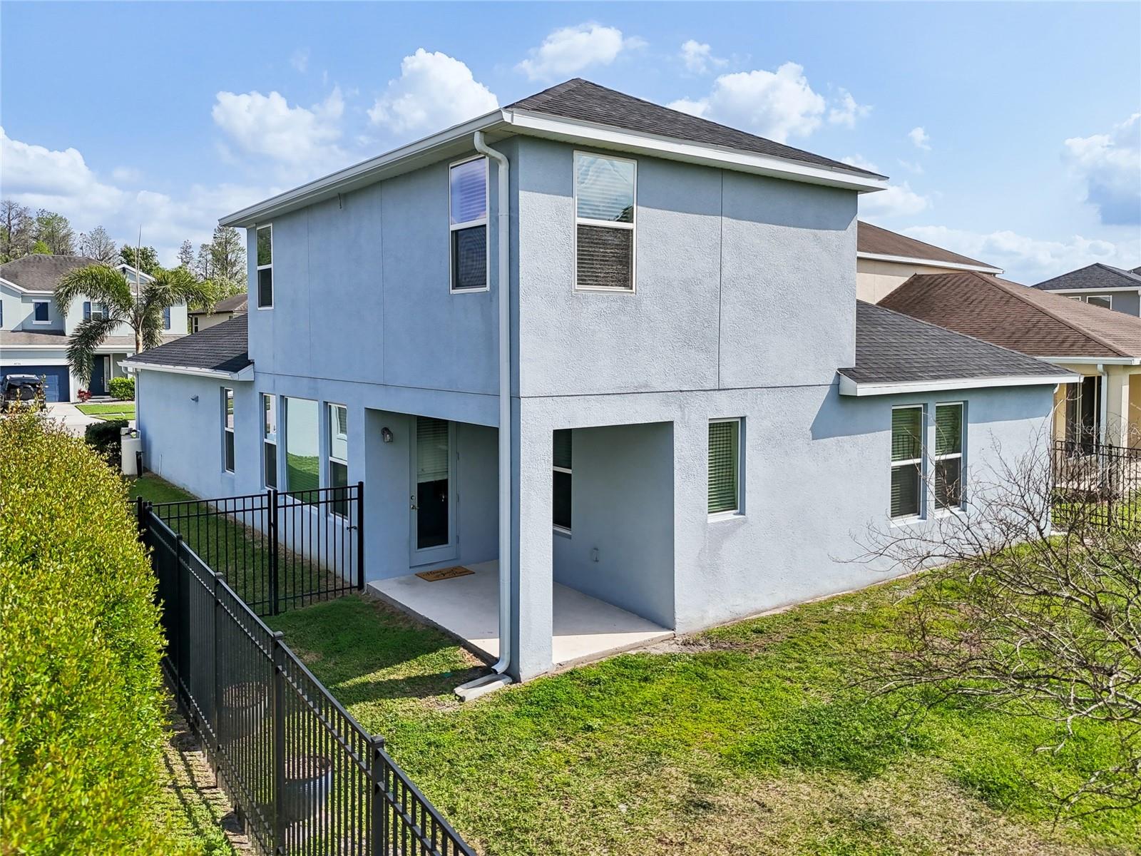 4735 ROLLING GREEN DR