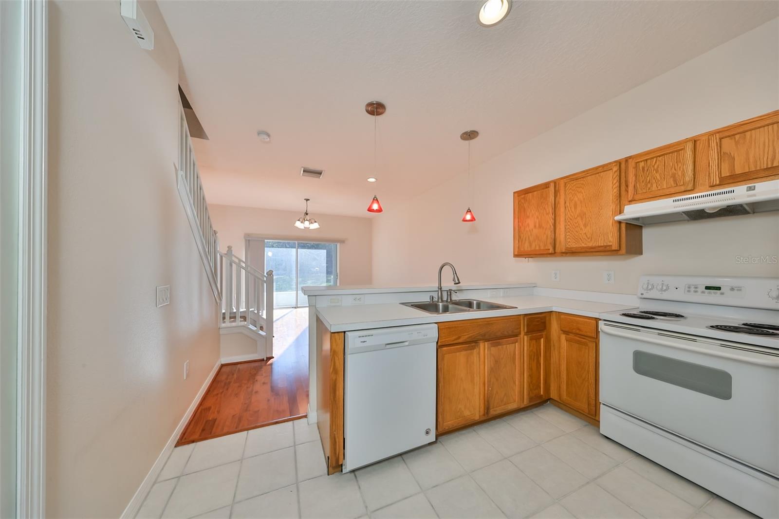 12829 KINGS CROSSING DR