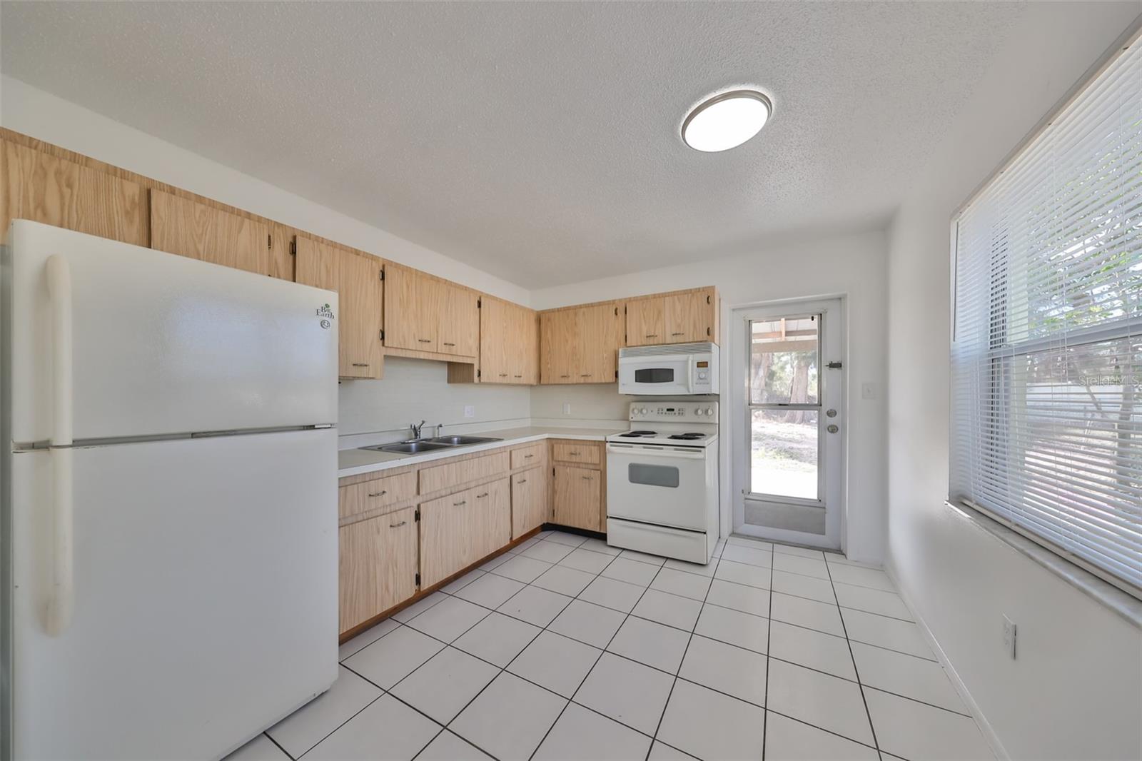 8105 43RD AVE W #8105 and 8107