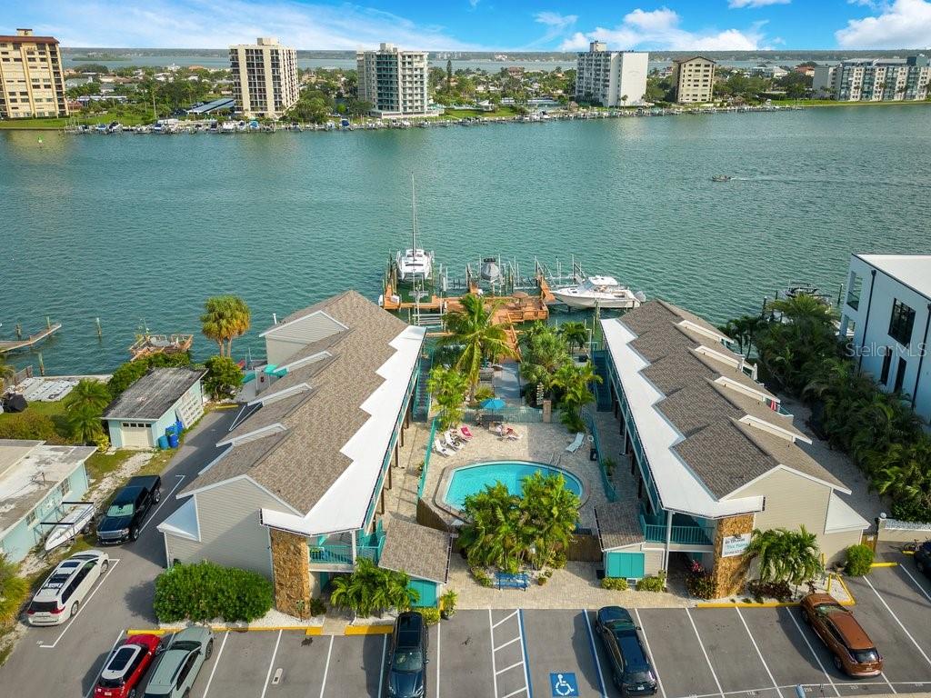 673 BAY ESPLANADE #202