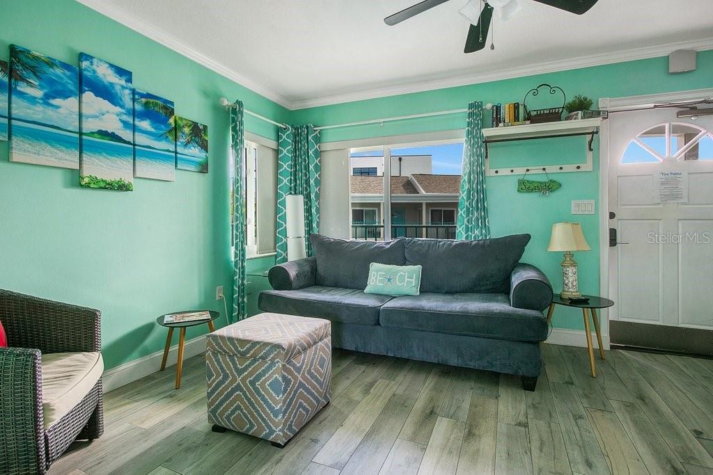 673 BAY ESPLANADE #202