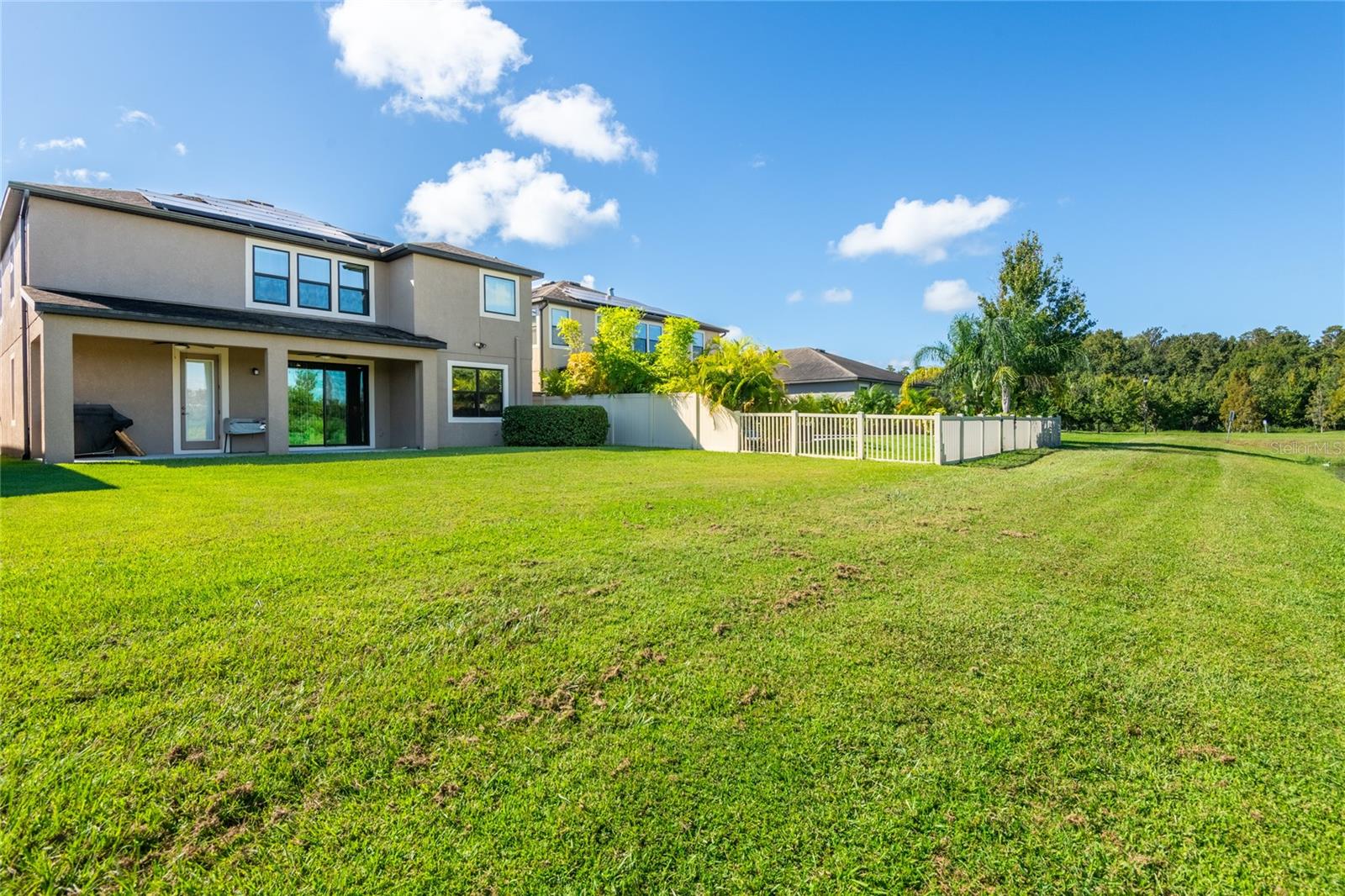 19510 WHISPERING BROOK DR