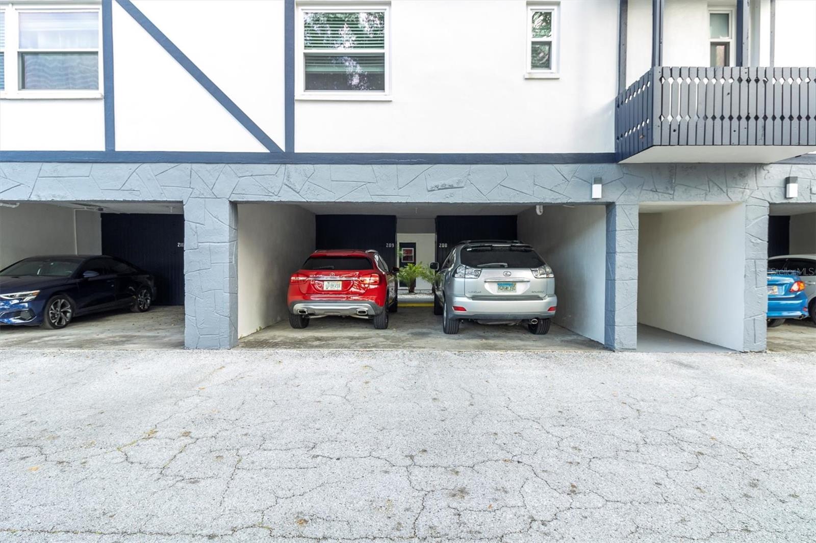 1147 KING ARTHUR CT #209