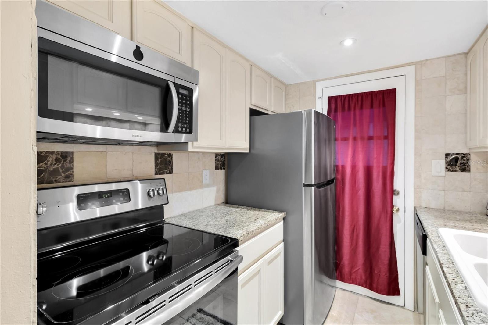 1147 KING ARTHUR CT #209