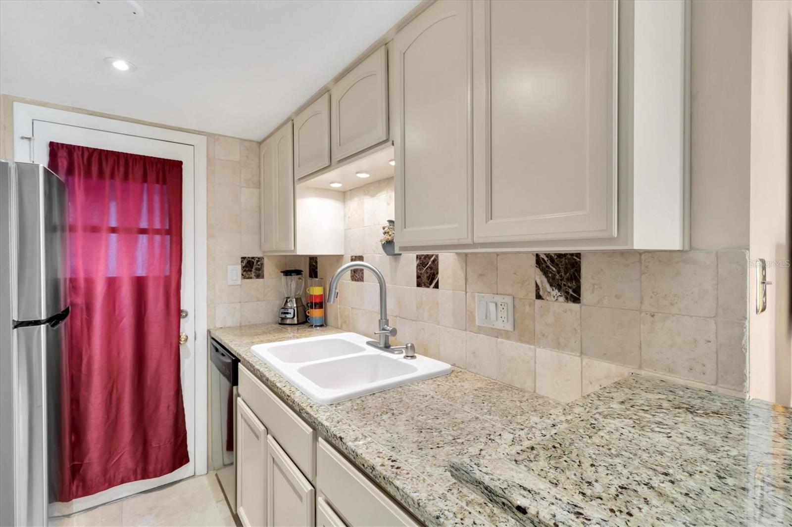 1147 KING ARTHUR CT #209