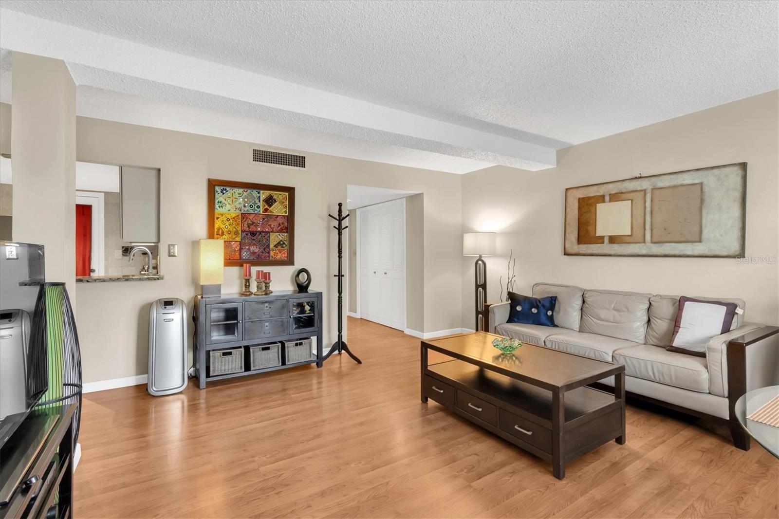 1147 KING ARTHUR CT #209