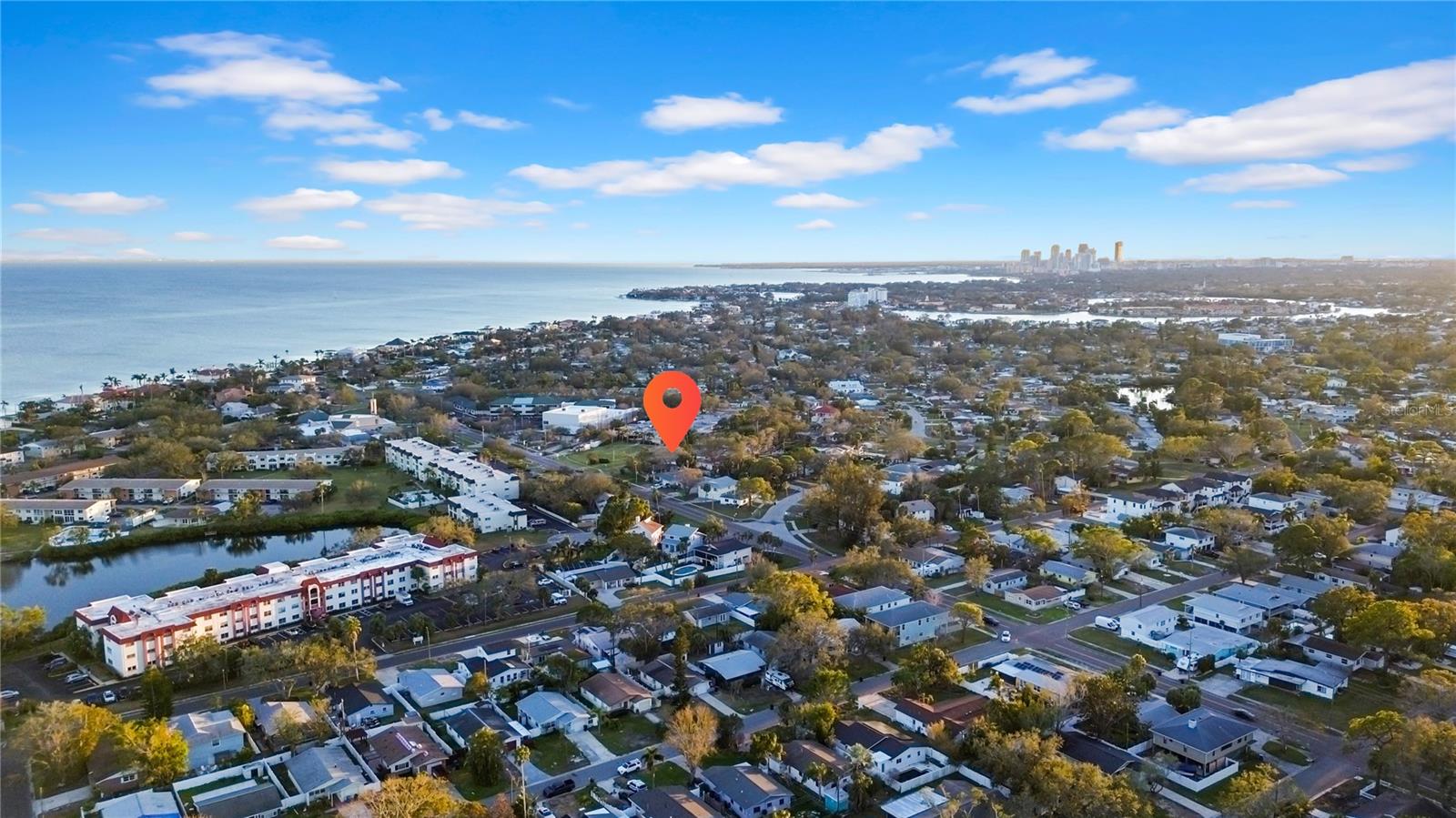 4543 INDIANAPOLIS ST NE