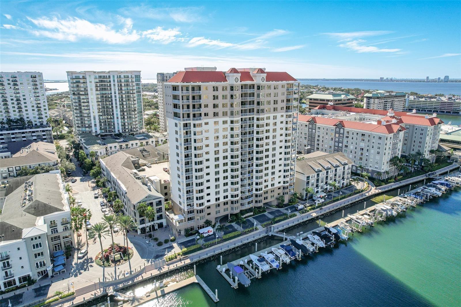 371 CHANNELSIDE WALK WAY #1401
