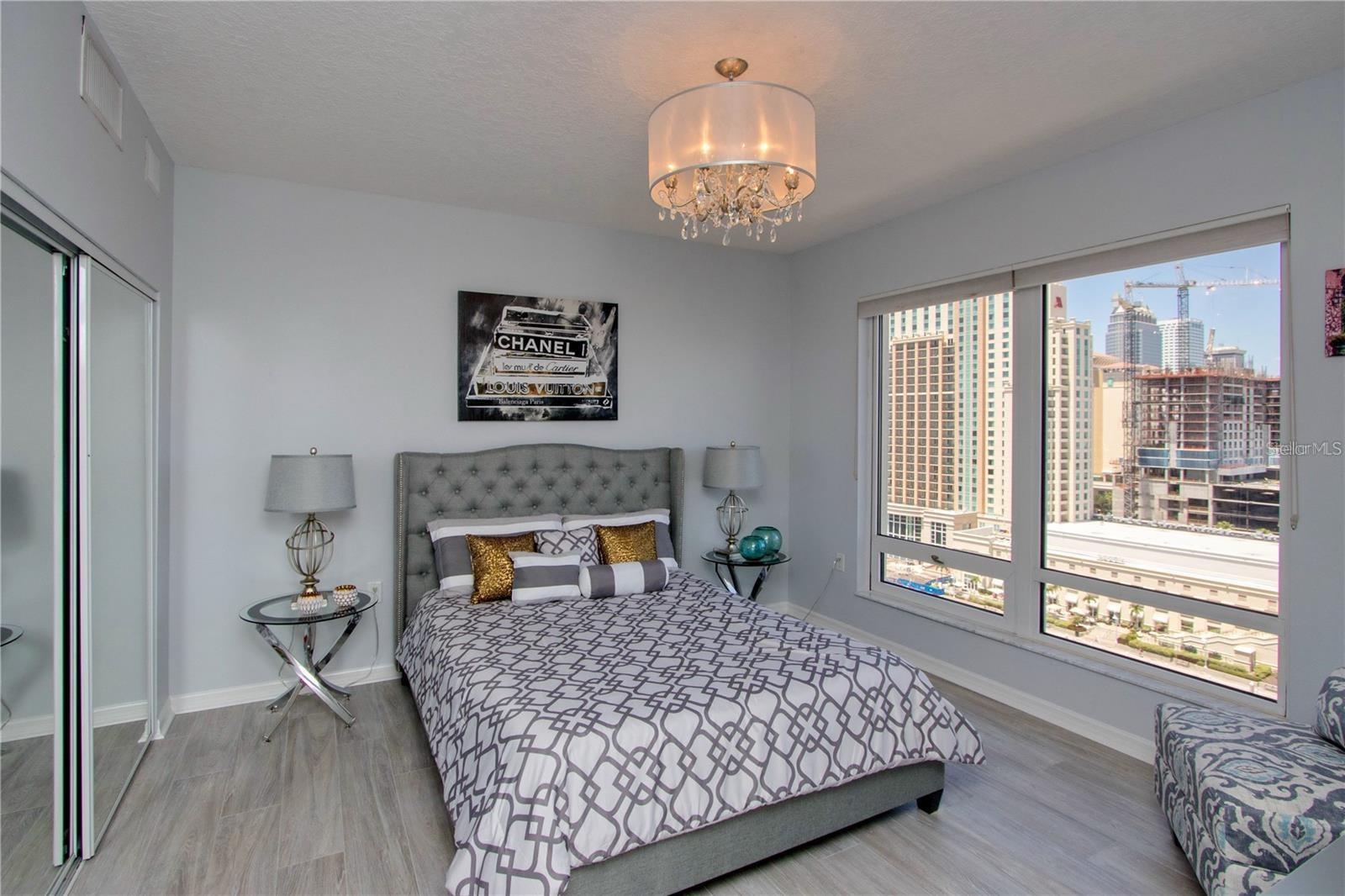 371 CHANNELSIDE WALK WAY #1401