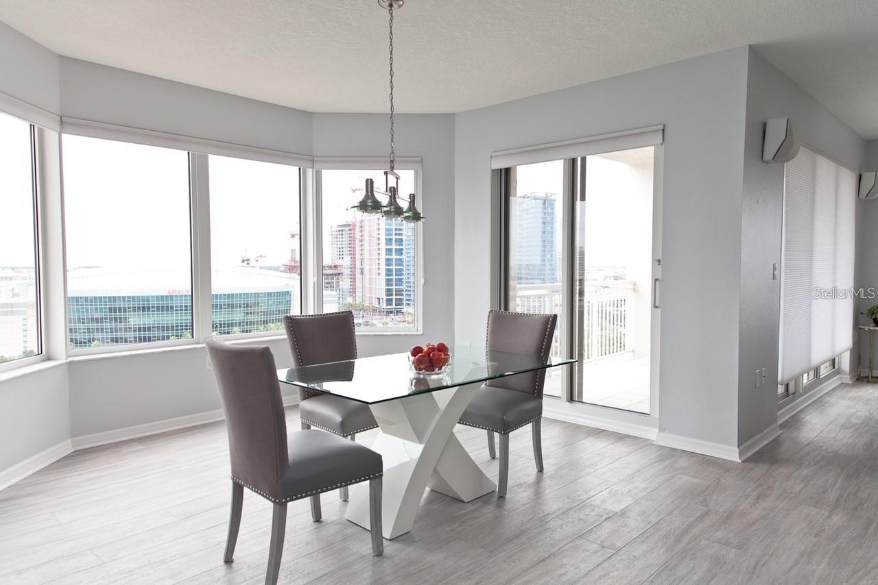 371 CHANNELSIDE WALK WAY #1401