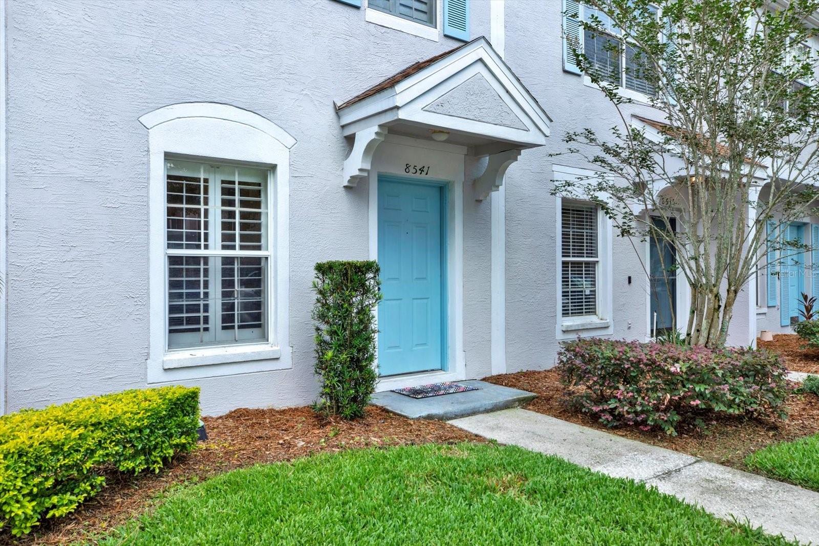 8541 HUNTERS KEY CIR