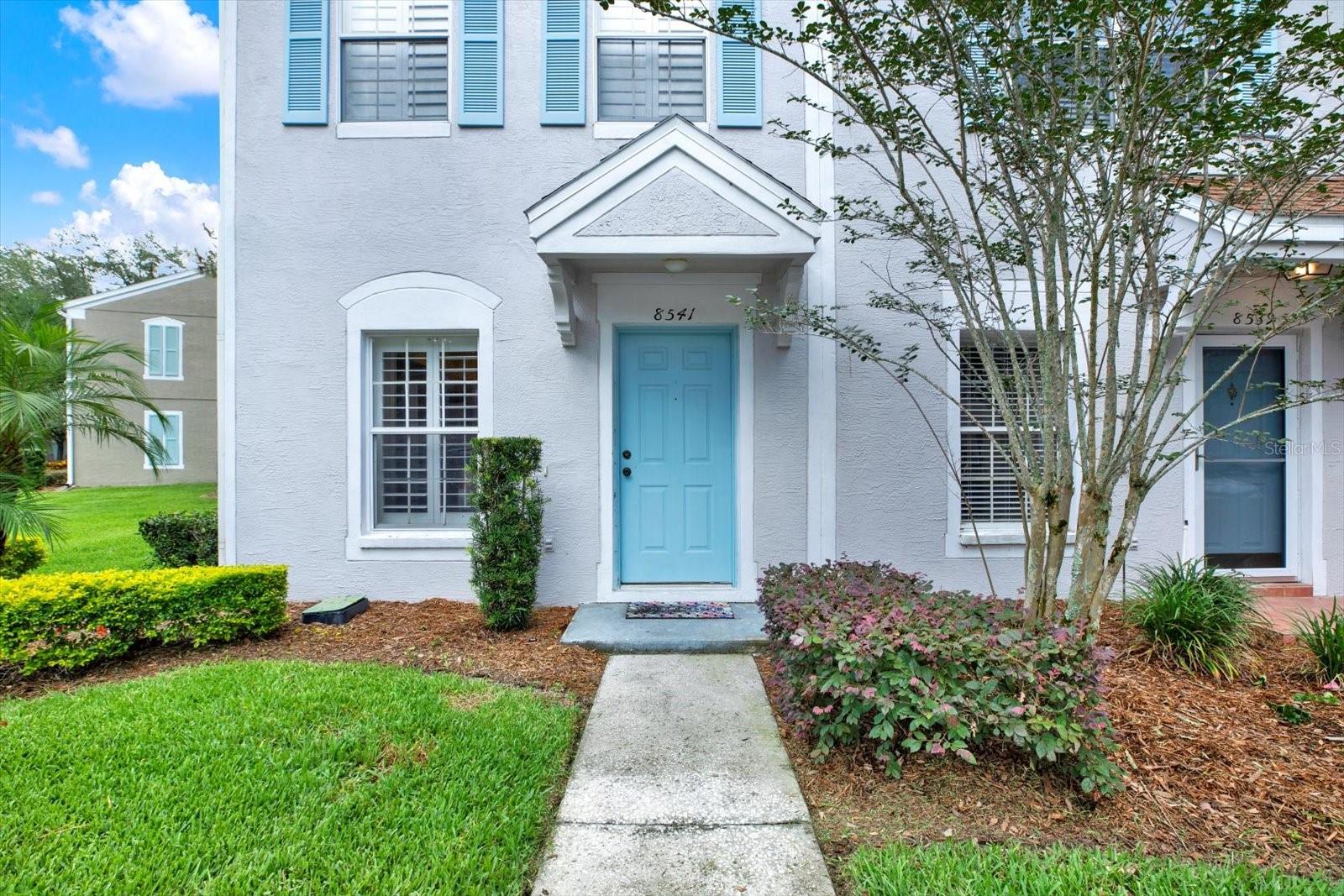 8541 HUNTERS KEY CIR