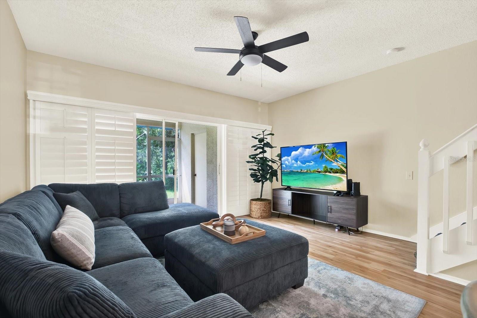 8541 HUNTERS KEY CIR