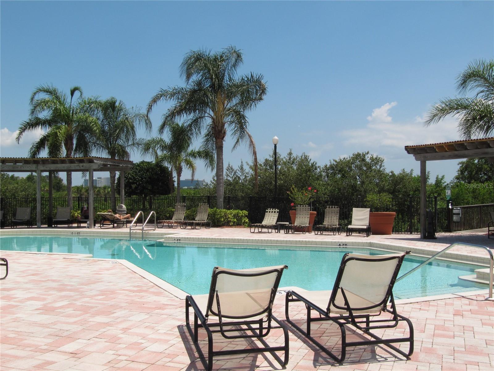 4302 BAYSIDE VILLAGE DR #303