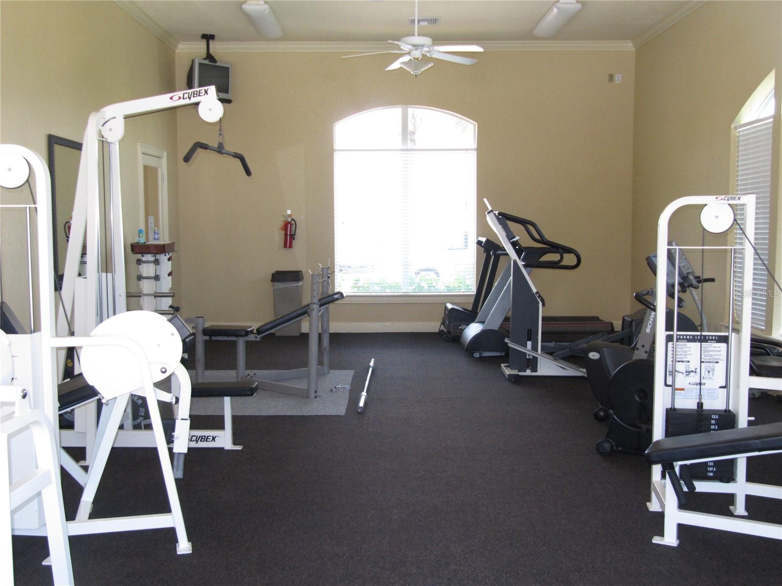 4302 BAYSIDE VILLAGE DR #303