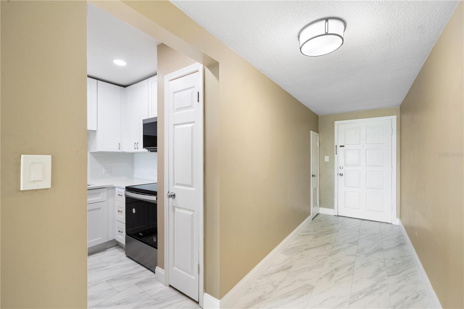 1200 N SHORE DR NE #109