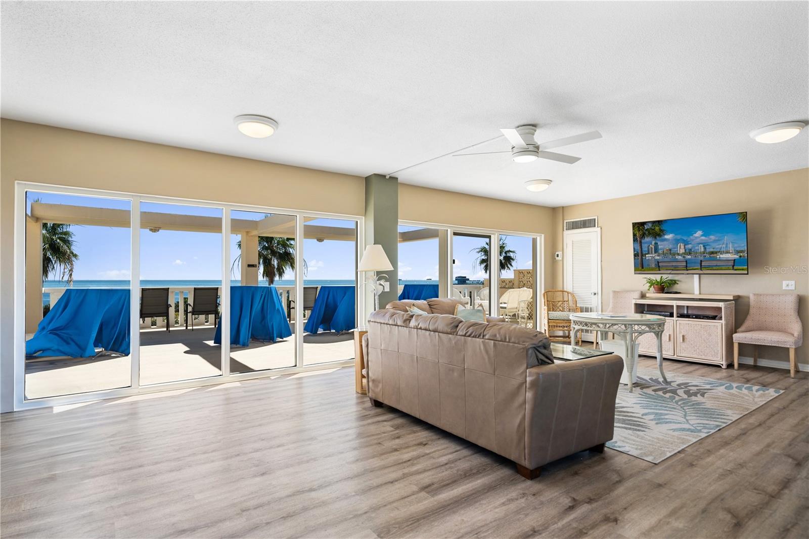 1200 N SHORE DR NE #109