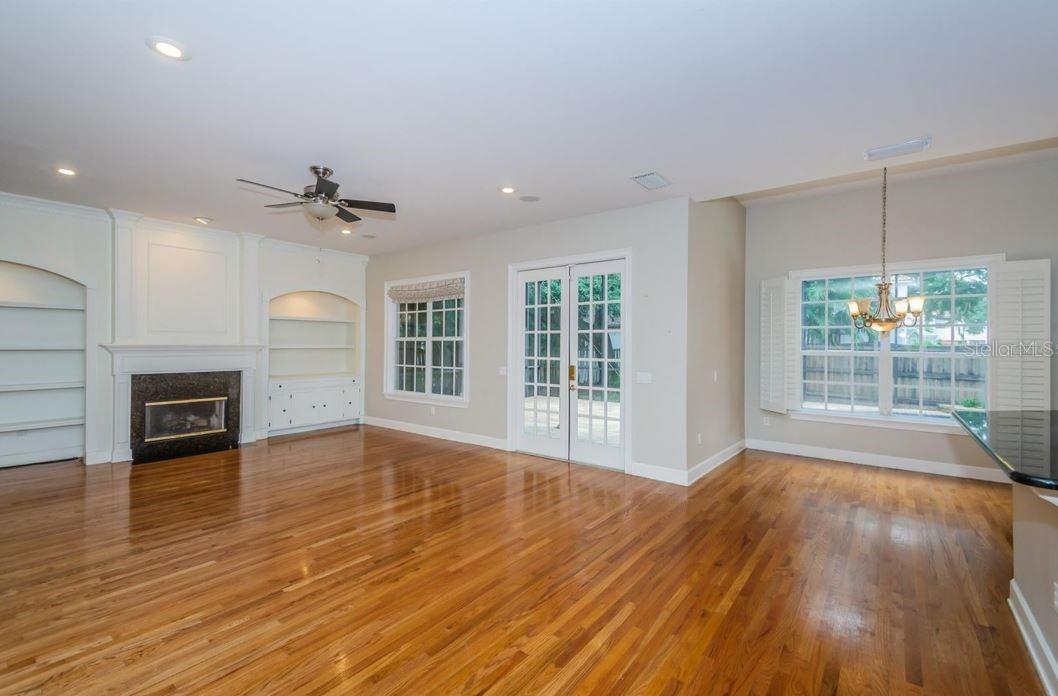 3410 W BAY VILLA AVE