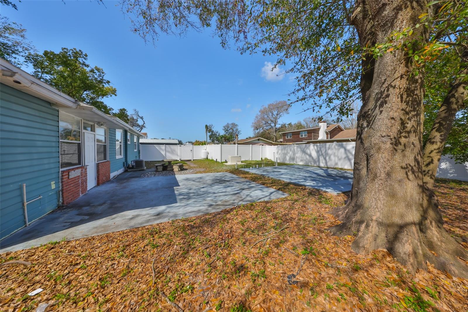 3127 W LAMBRIGHT ST #A