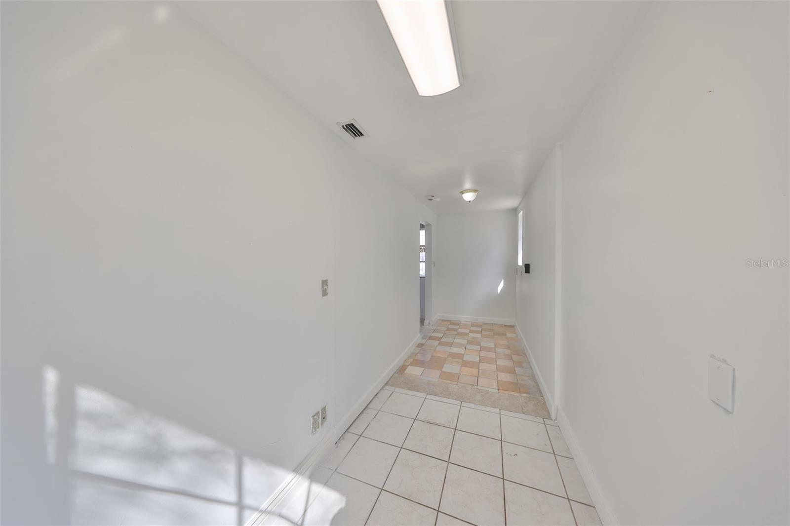 3127 W LAMBRIGHT ST #A