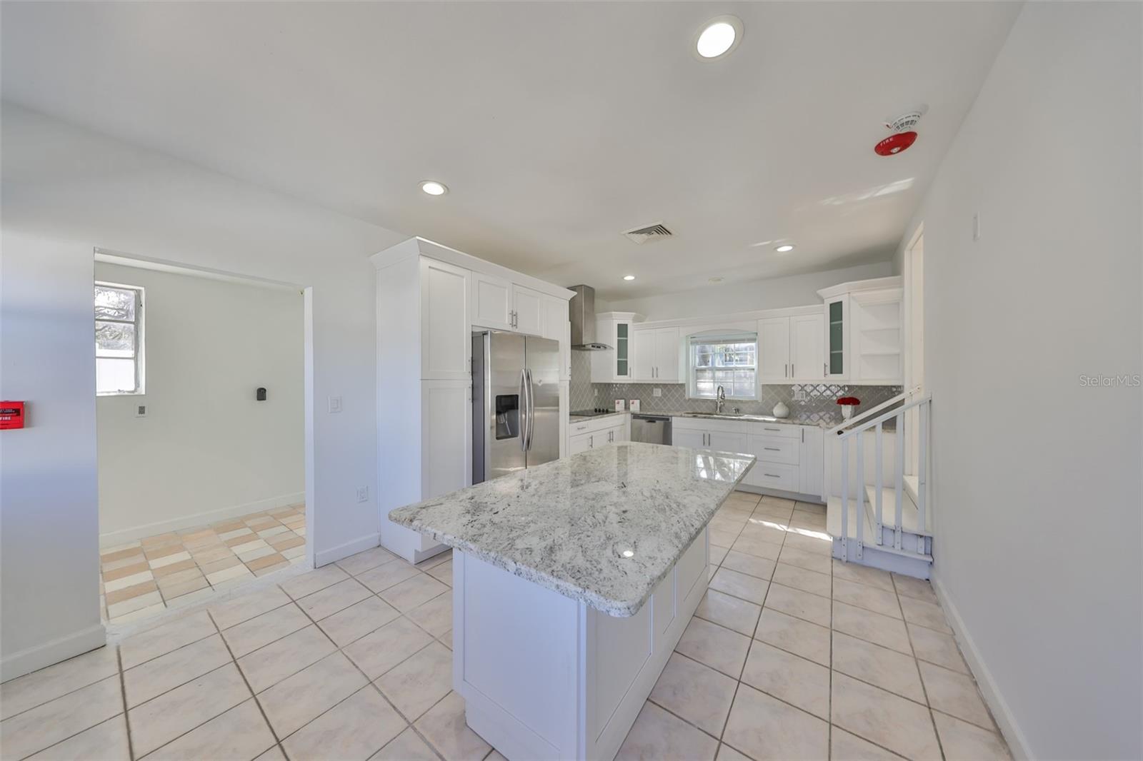 3127 W LAMBRIGHT ST #A