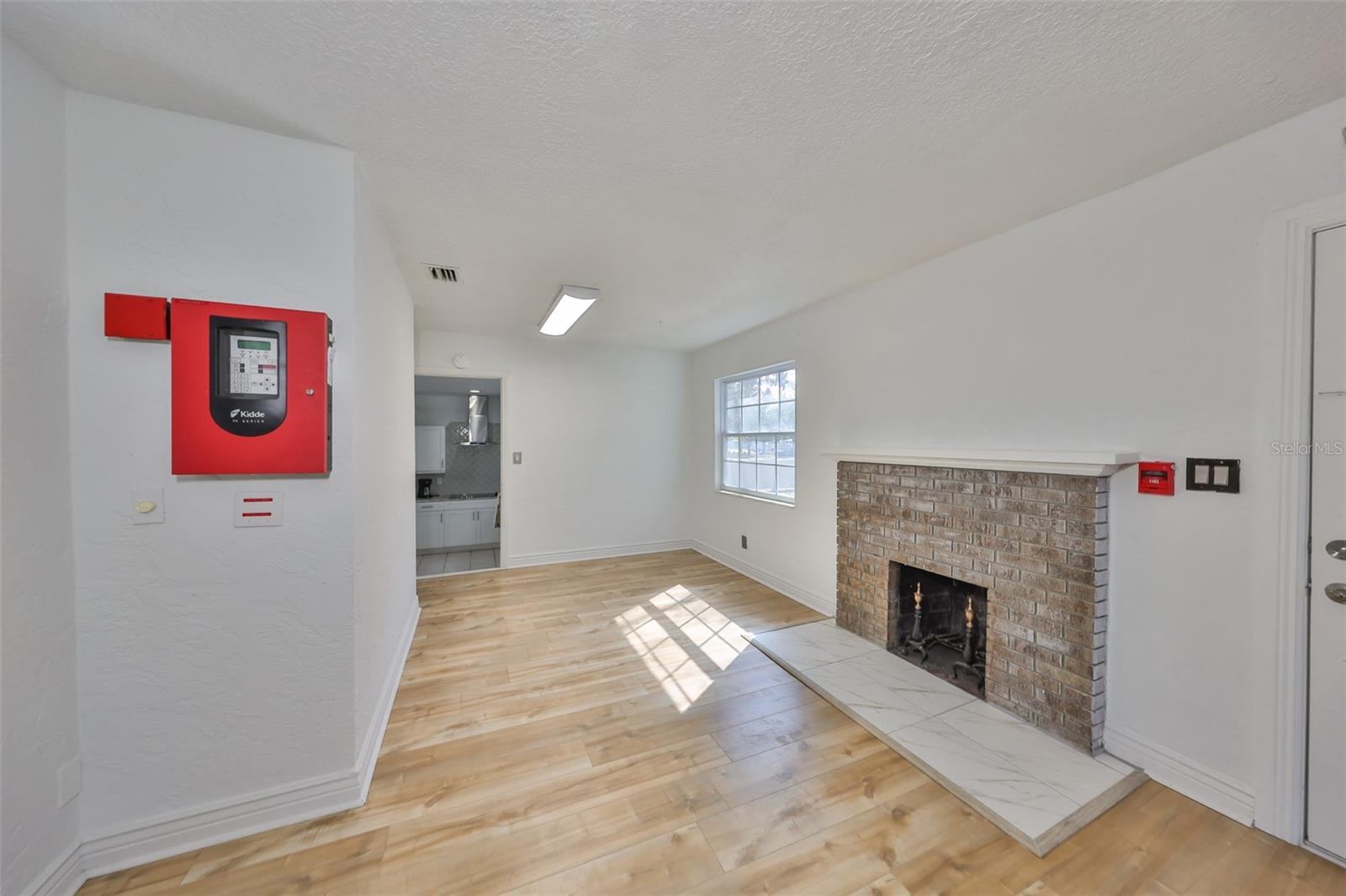 3127 W LAMBRIGHT ST #A